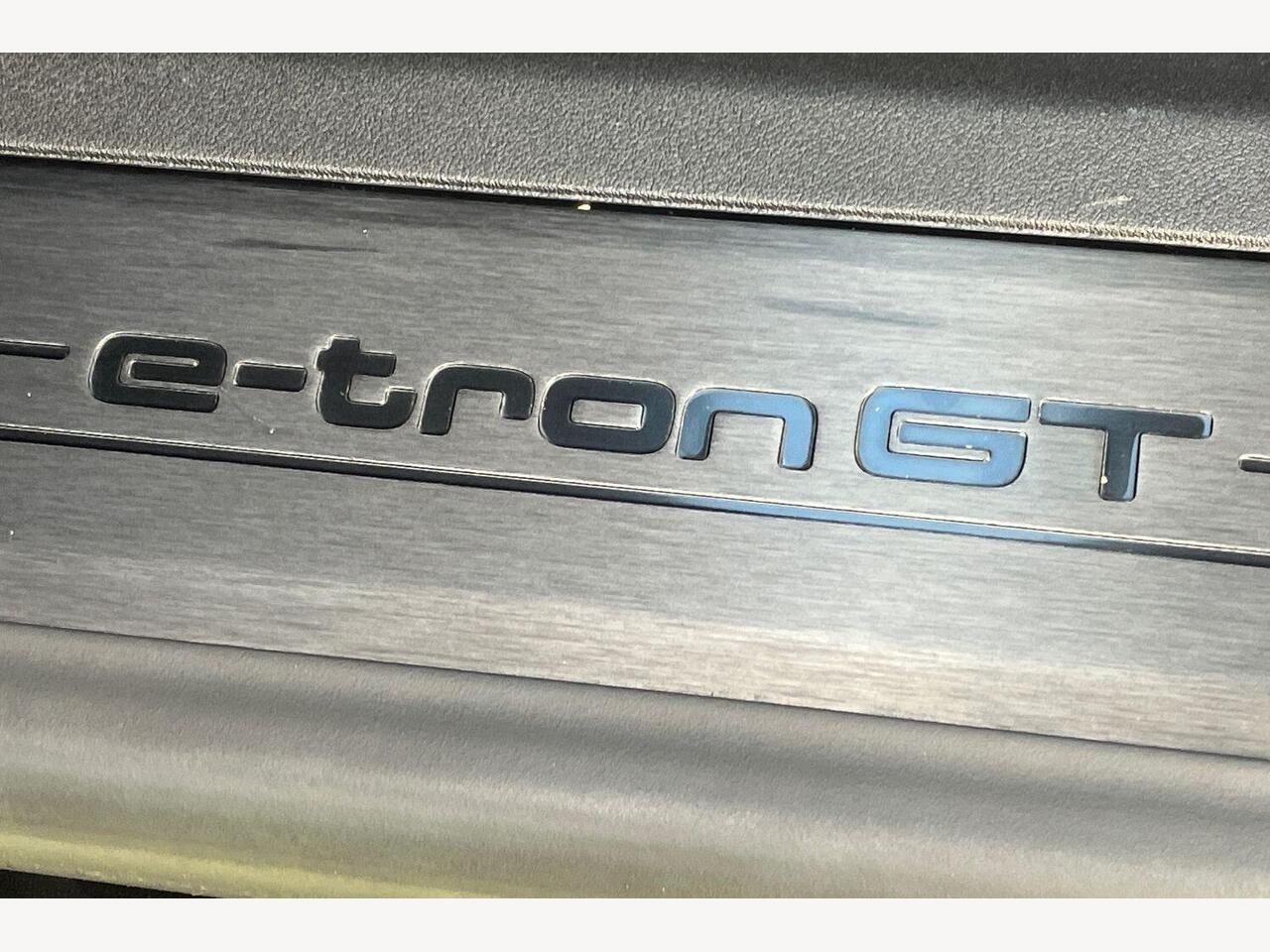 Used Audi e-tron GT 2022 for sale - 76914621: Photo 13