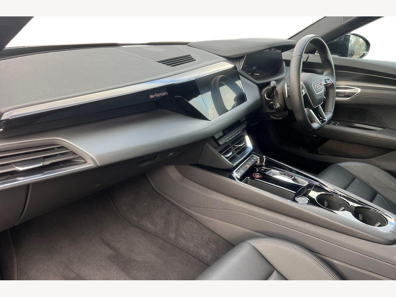 Used Audi e-tron GT 2022 for sale - 76914621: Photo 2