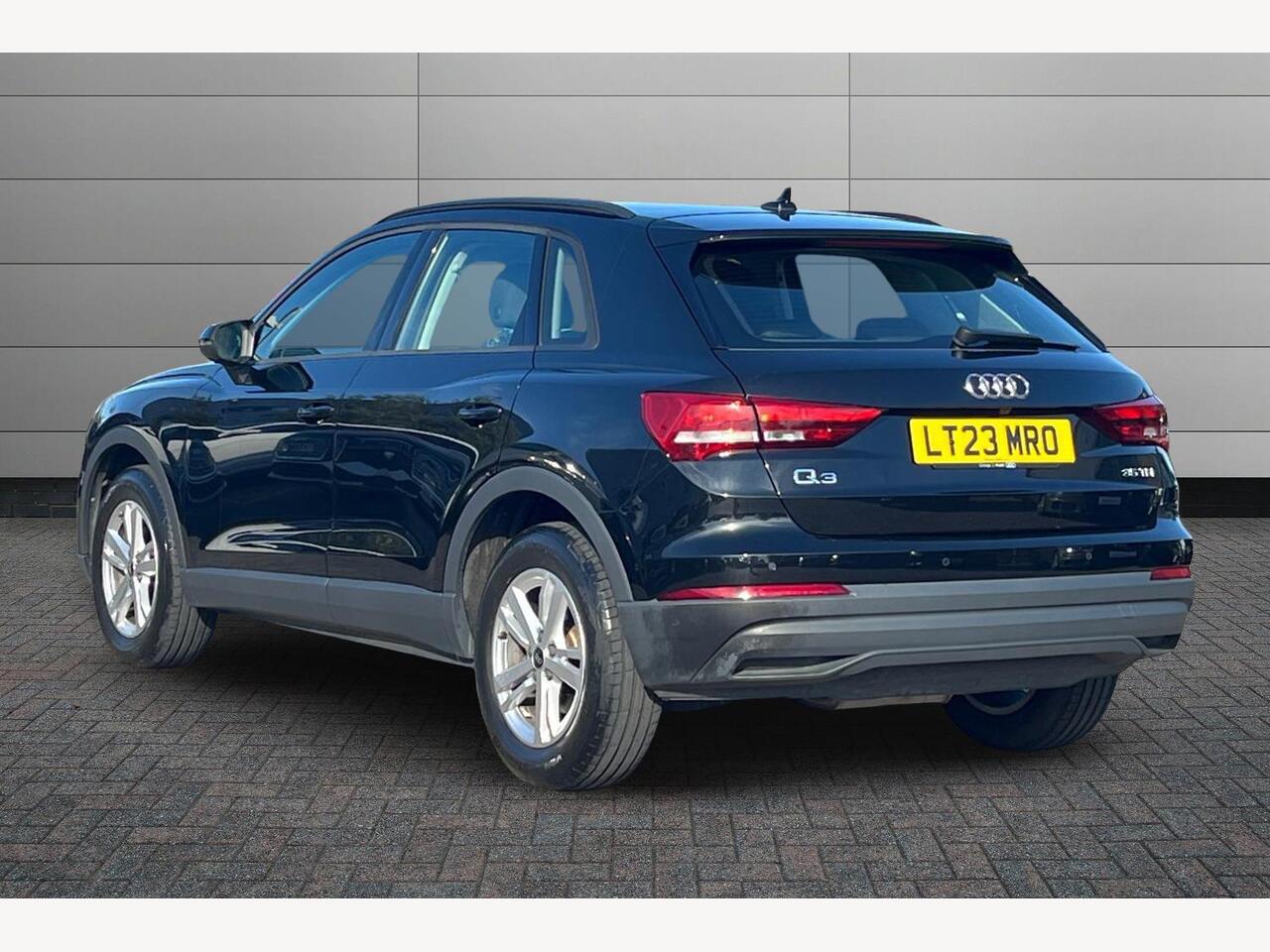 Used Audi Q3 2023 for sale - 78158833: Photo 3