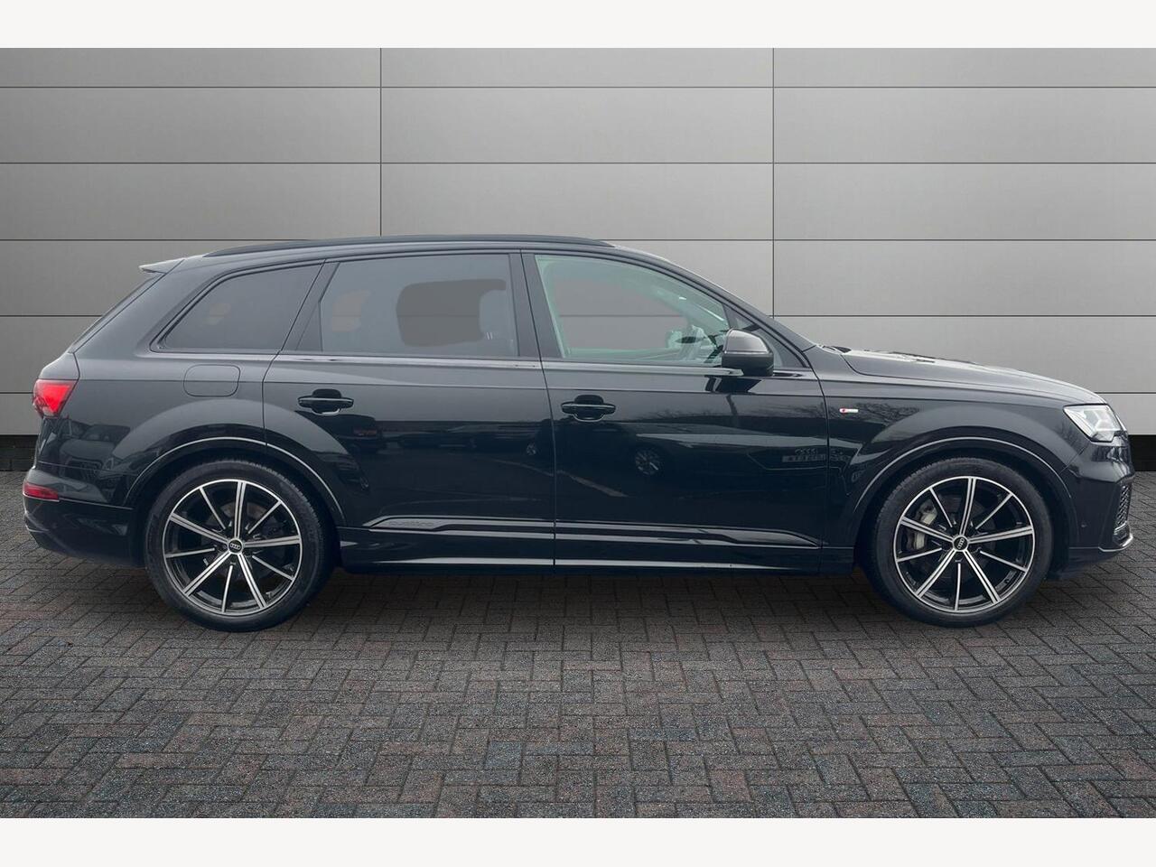 Used Audi Q7 2022 for sale - 77145490: Photo 4