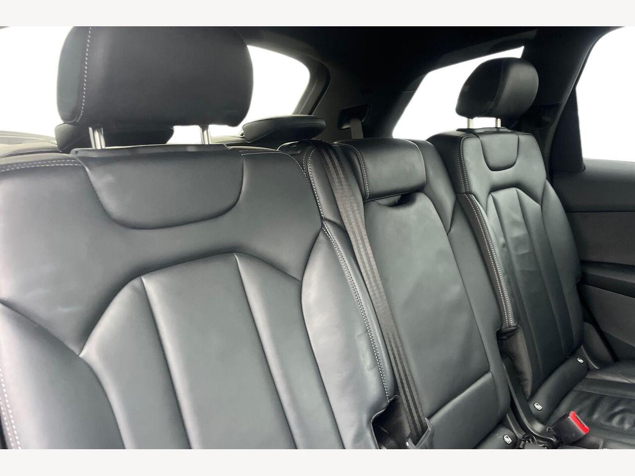 Used Audi Q7 2022 for sale - 77145490: Photo 8