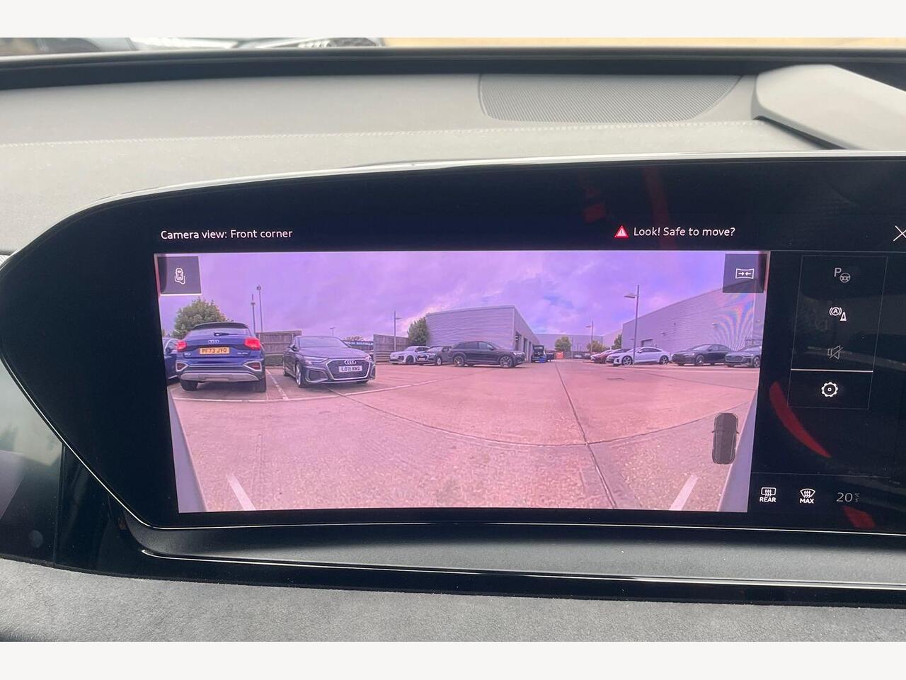 Used Audi Q6 e-tron 2025 for sale - 76680560: Photo 18