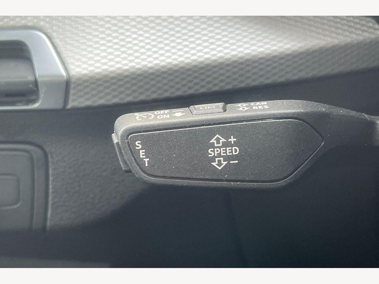 Used Audi Q2 2022 for sale - 76674645: Photo 20