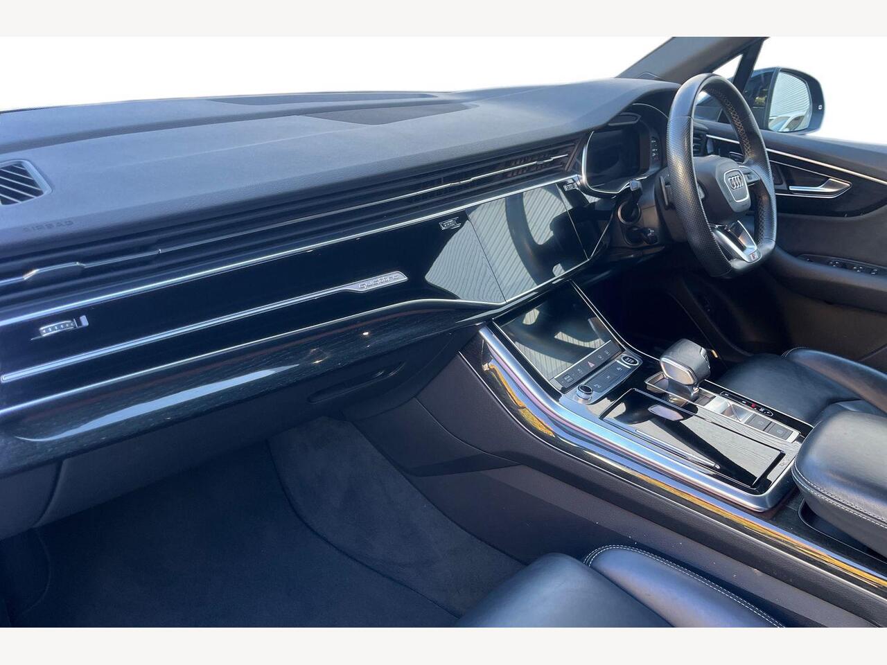 Used Audi Q7 2021 for sale - 76674213: Photo 2