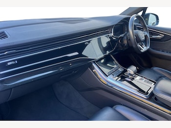 Used Audi Q7 2021 for sale - 76674213: Photo