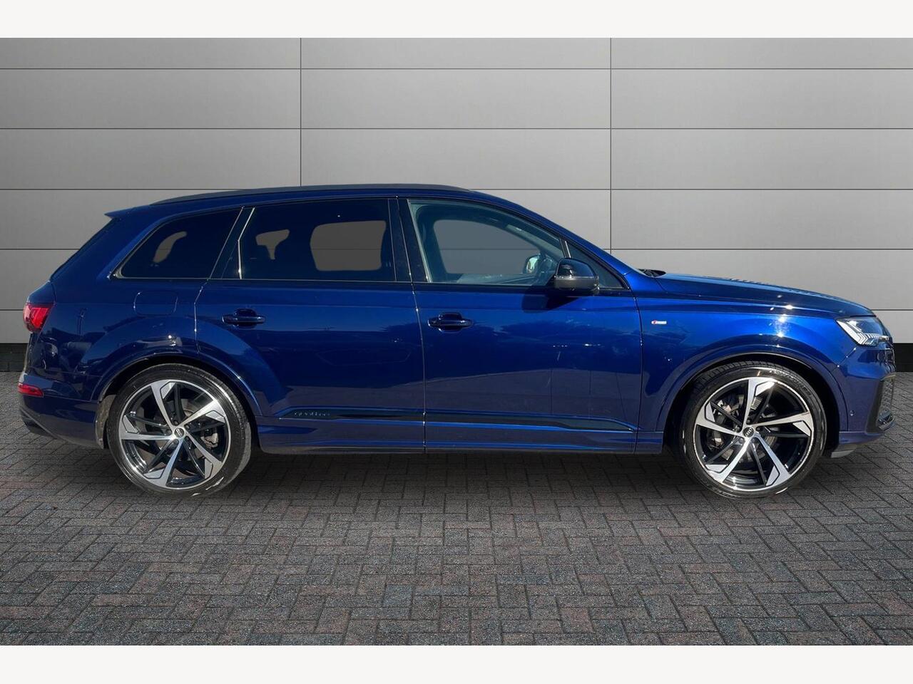 Used Audi Q7 2021 for sale - 76674213: Photo 4