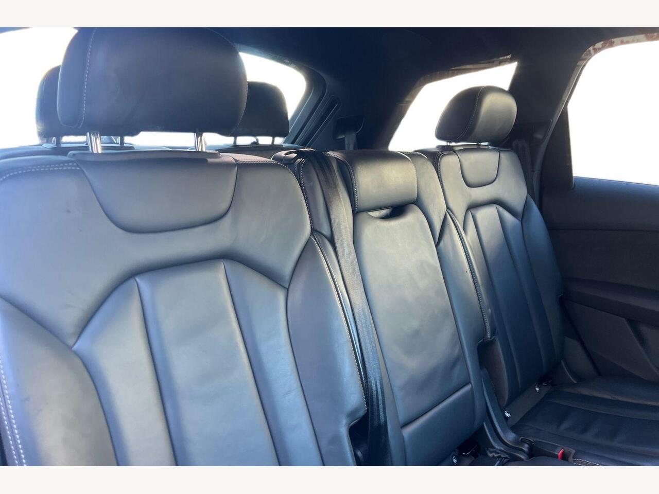 Used Audi Q7 2021 for sale - 76674213: Photo 8