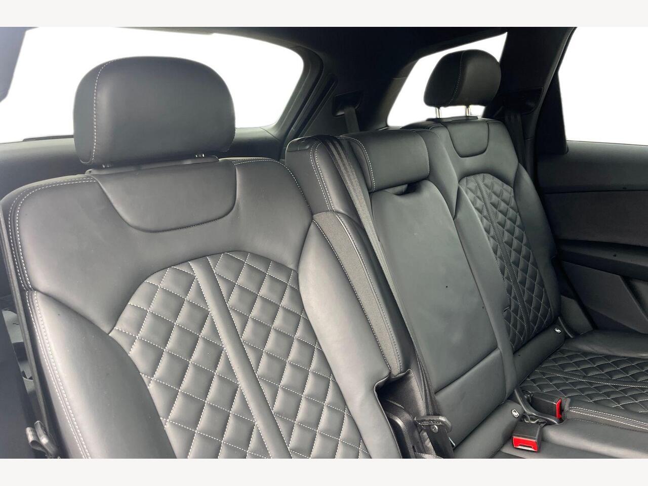 Used Audi Q7 2024 for sale - 76678474: Photo 8