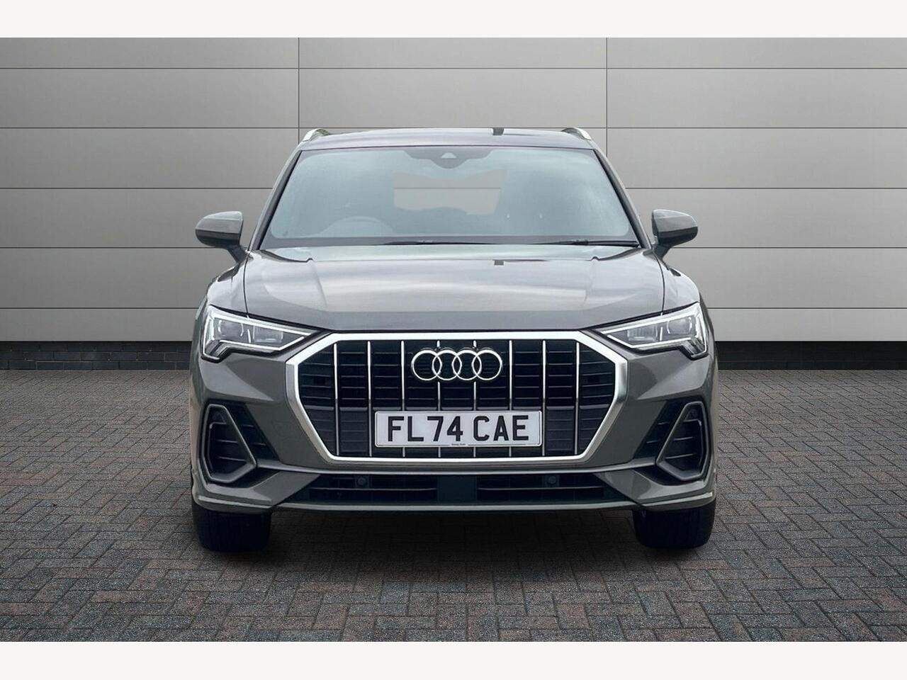 Used Audi Q3 2024 for sale - 76677770: Photo 10