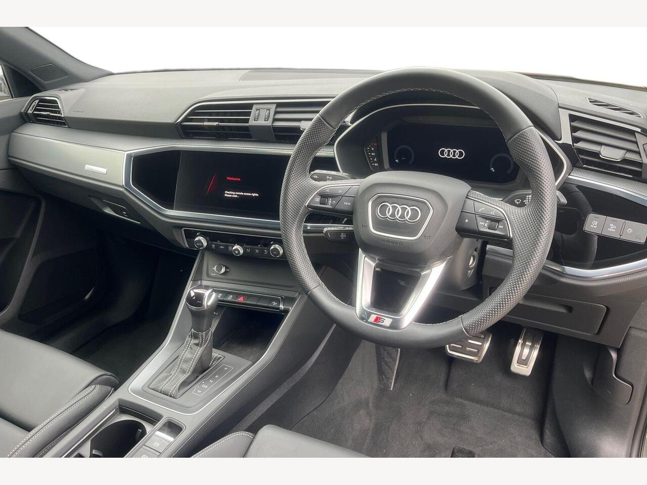 Used Audi Q3 2024 for sale - 76677770: Photo 6