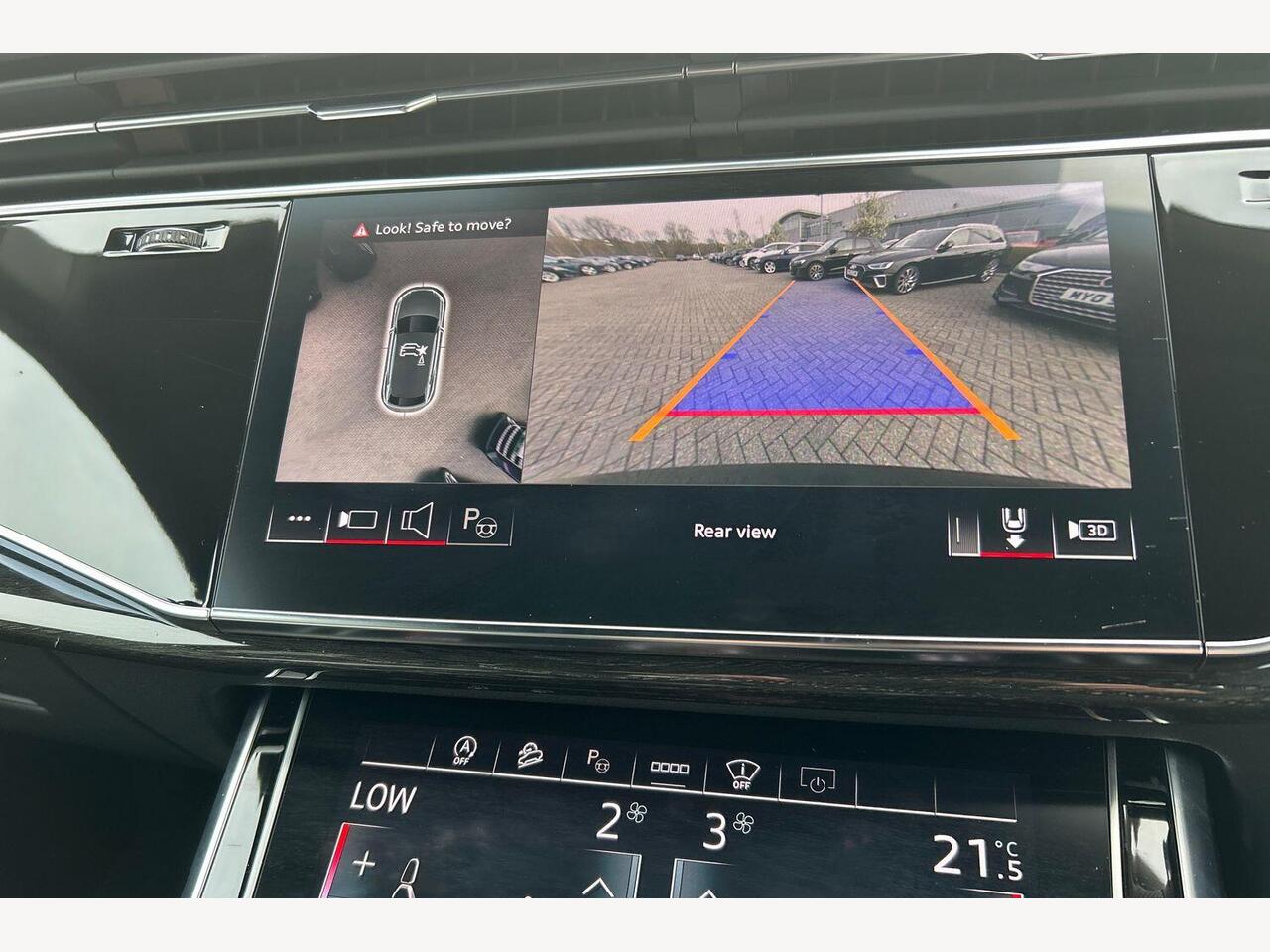 Used Audi Q8 2025 for sale - 78021849: Photo 15