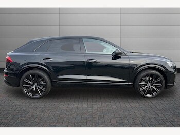 Used Audi Q8 2025 for sale - 78021849: Photo