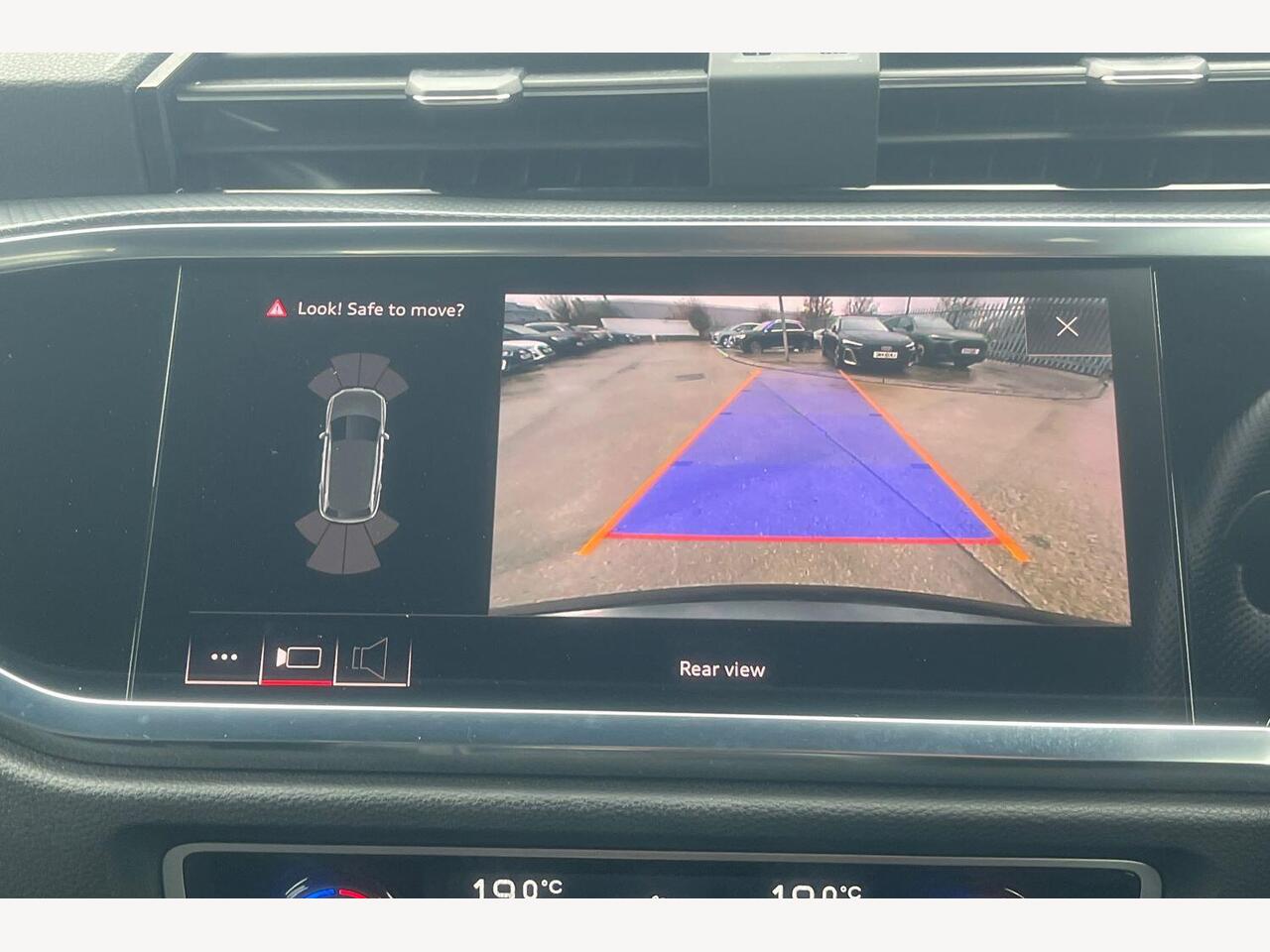 Used Audi Q3 2020 for sale - 76691188: Photo 18