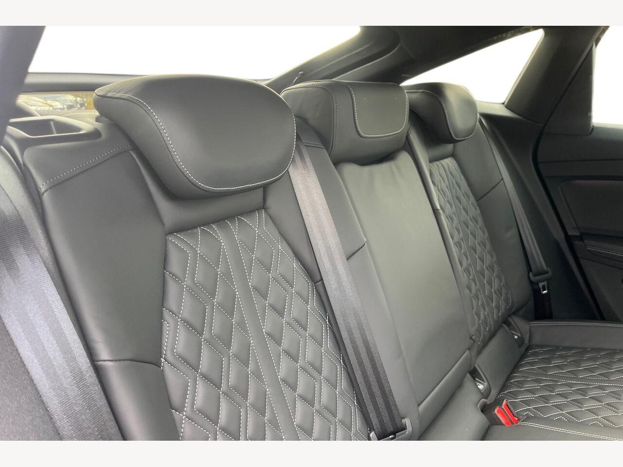 Used Audi Q4 e-tron 2023 for sale - 76675899: Photo 8