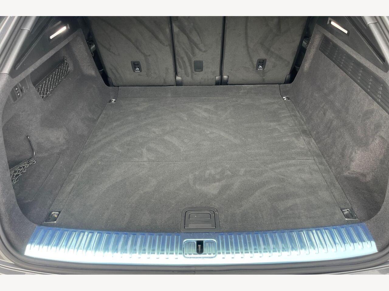 Used Audi Q8 2024 for sale - 76677333: Photo 12