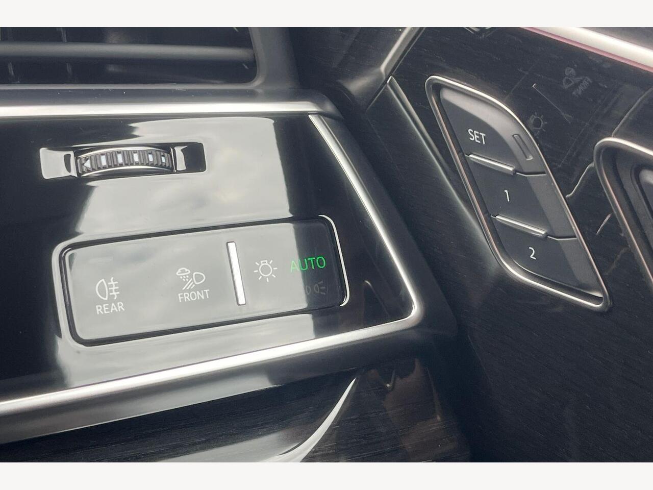 Used Audi Q8 2024 for sale - 76677333: Photo 16