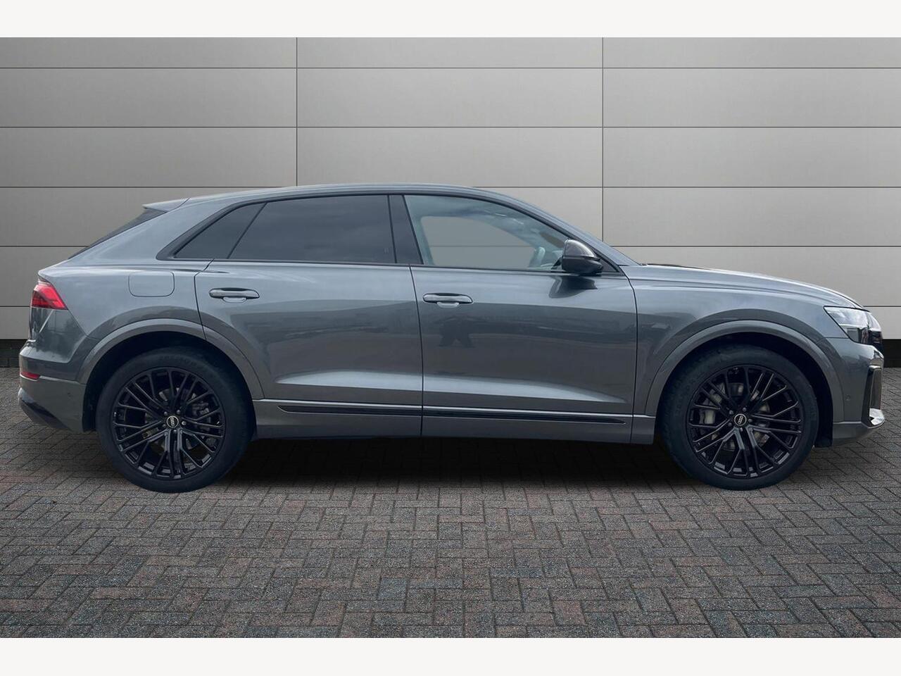 Used Audi Q8 2024 for sale - 76677333: Photo 4