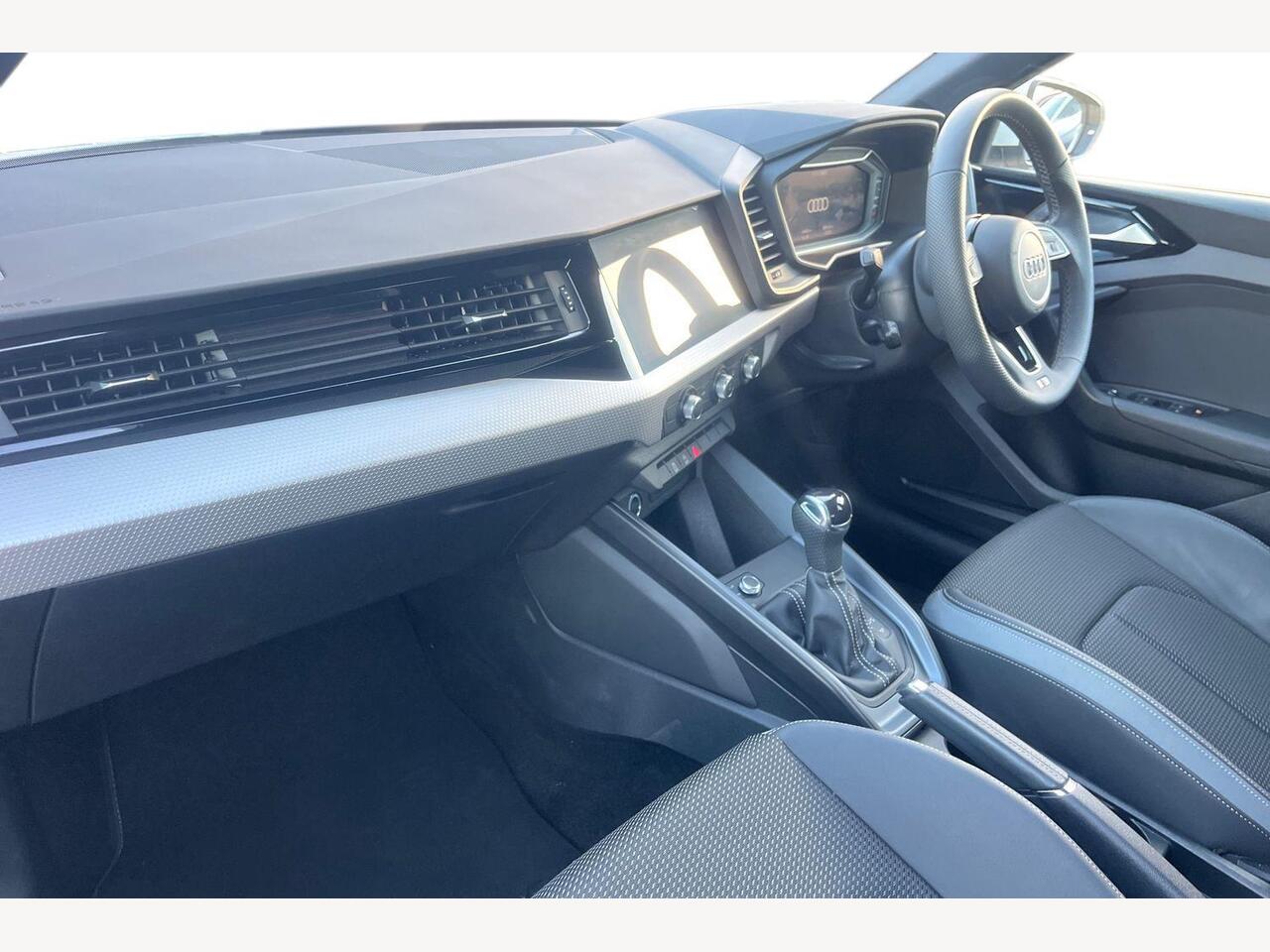 Used Audi A1 2025 for sale - 76680441: Photo 2