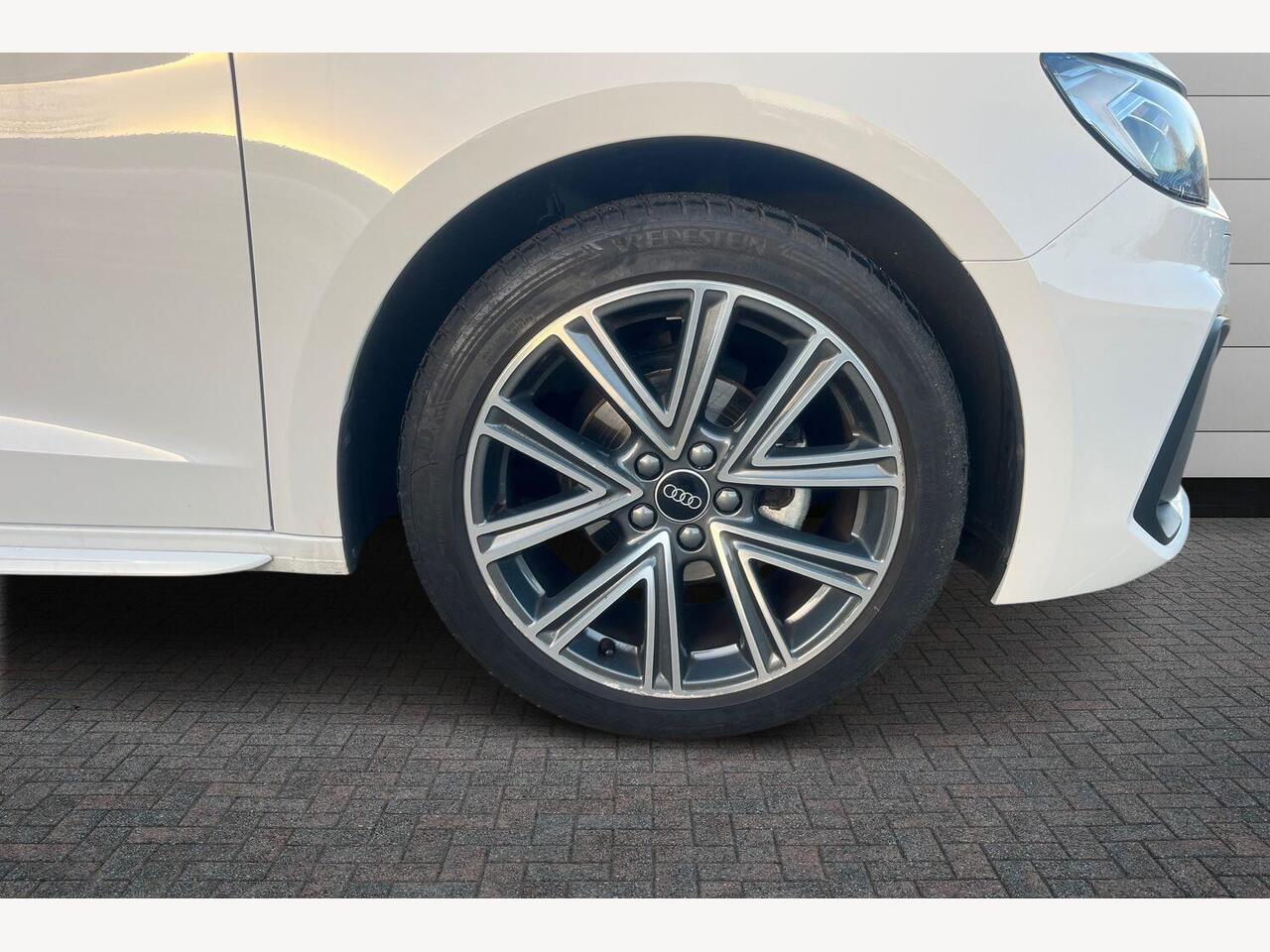 Used Audi A1 2025 for sale - 76680441: Photo 5