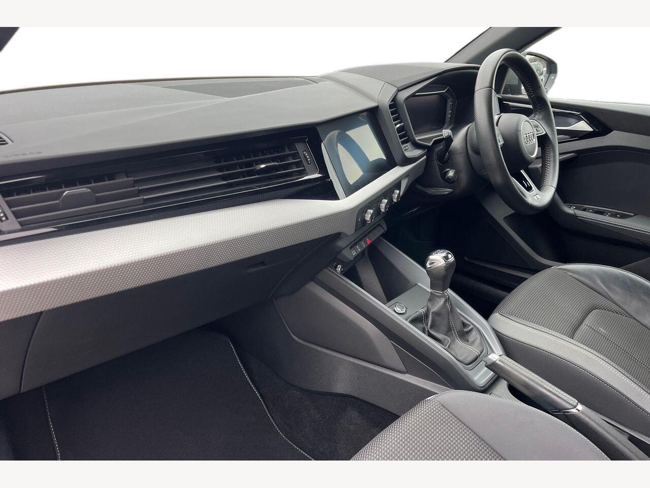 Used Audi A1 2019 for sale - 77855336: Photo 2