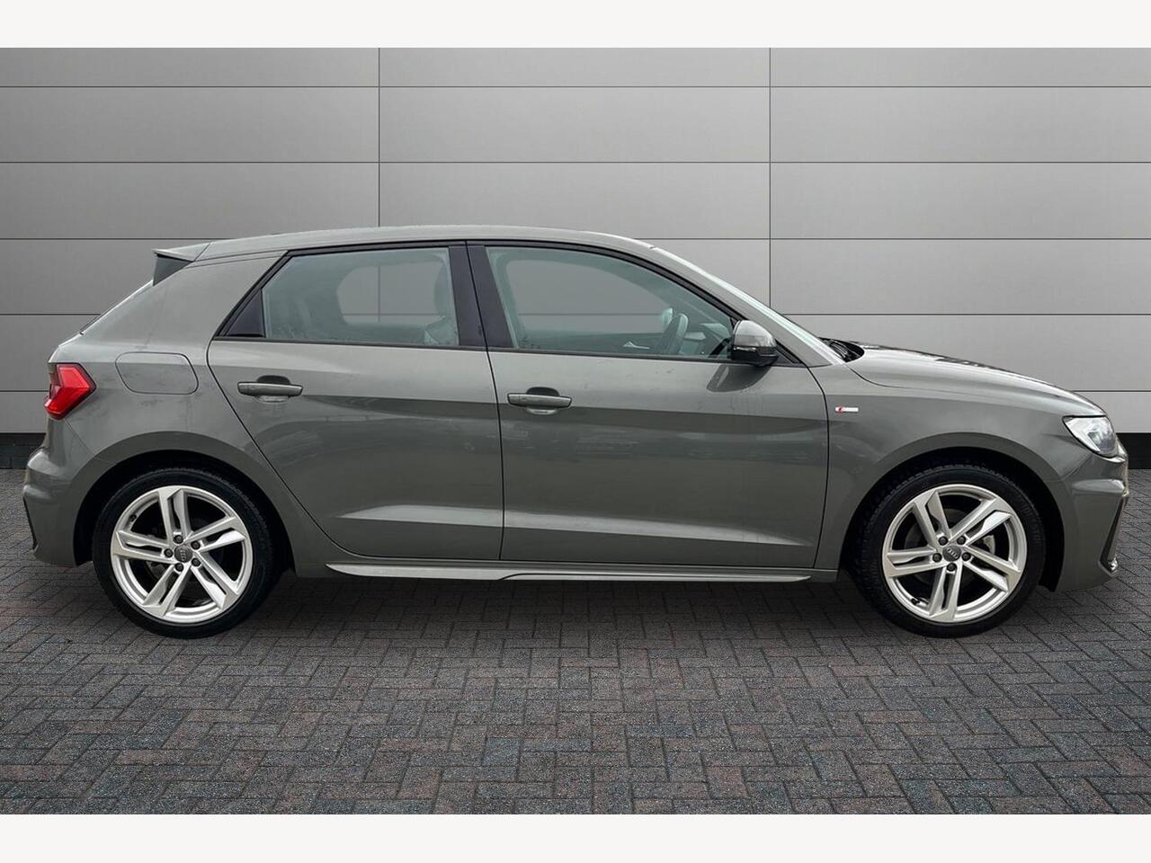 Used Audi A1 2019 for sale - 77855336: Photo 4