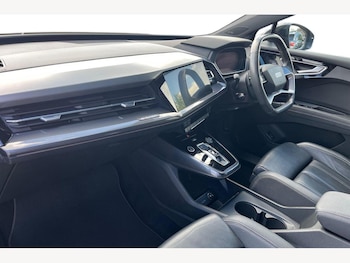 Used Audi Q4 e-tron 2021 for sale - 78229943: Photo