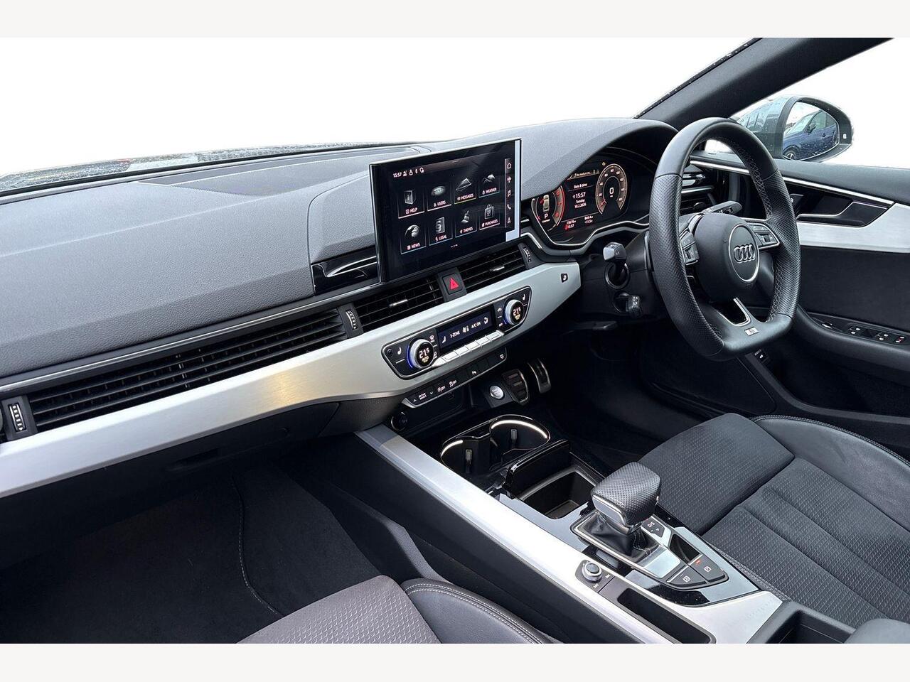 Used Audi A5 2022 for sale - 77528642: Photo 2