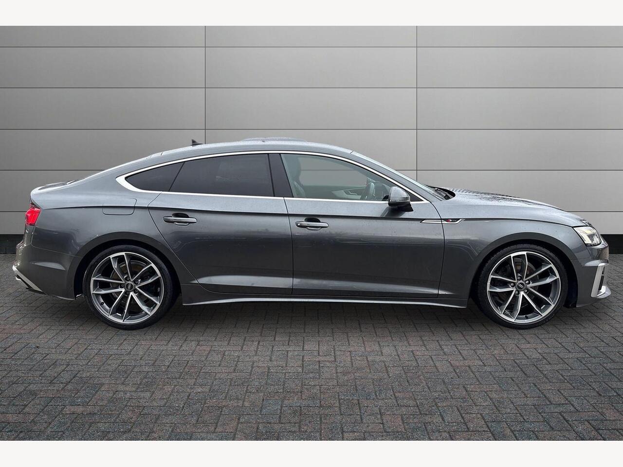 Used Audi A5 2022 for sale - 77528642: Photo 5