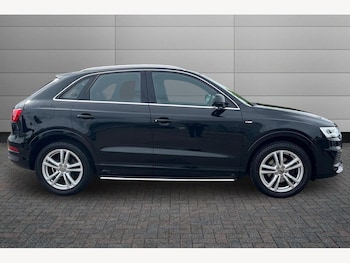 Used Audi Q3 2018 for sale - 78290205: Photo
