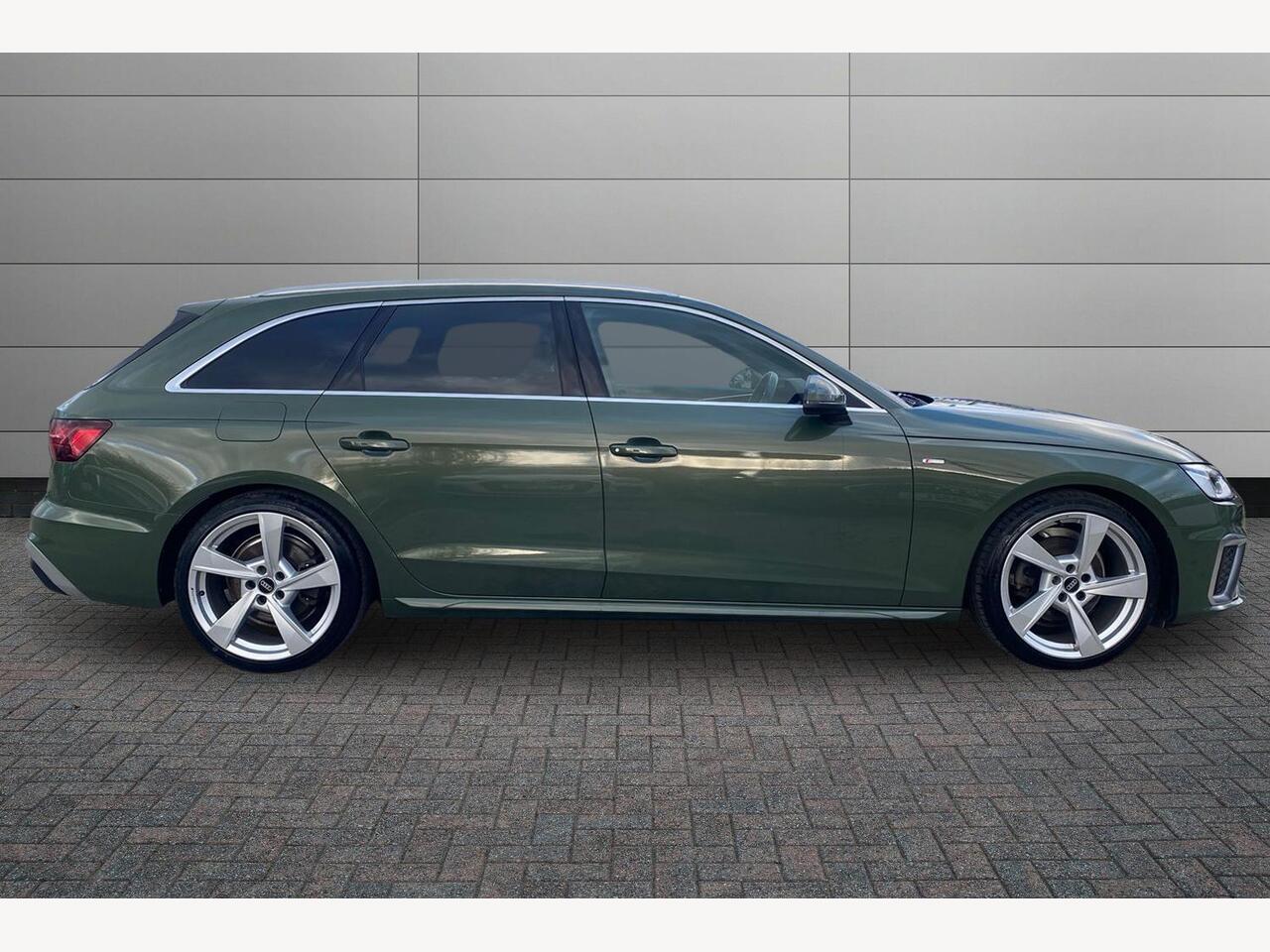 Used Audi A4 2022 for sale - 77269019: Photo 4