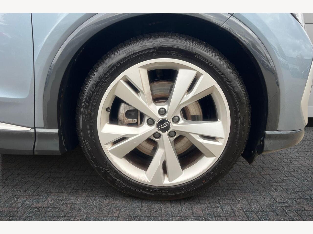 Used Audi Q4 e-tron 2021 for sale - 76681205: Photo 5