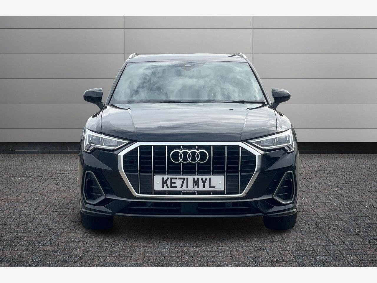 Used Audi Q3 2021 for sale - 76681283: Photo 10
