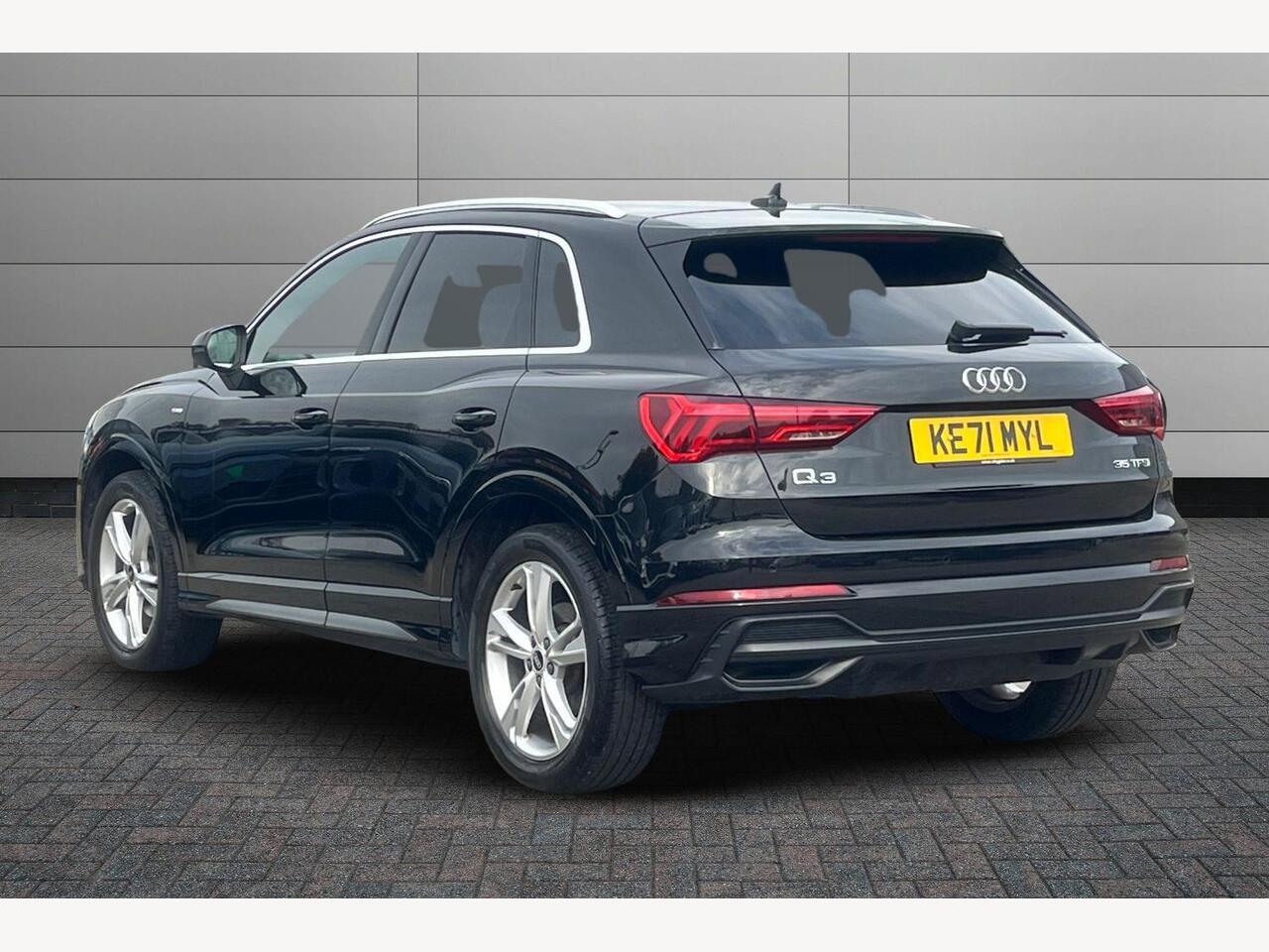 Used Audi Q3 2021 for sale - 76681283: Photo 3