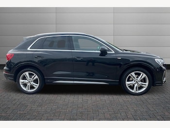 Used Audi Q3 2021 for sale - 76681283: Photo