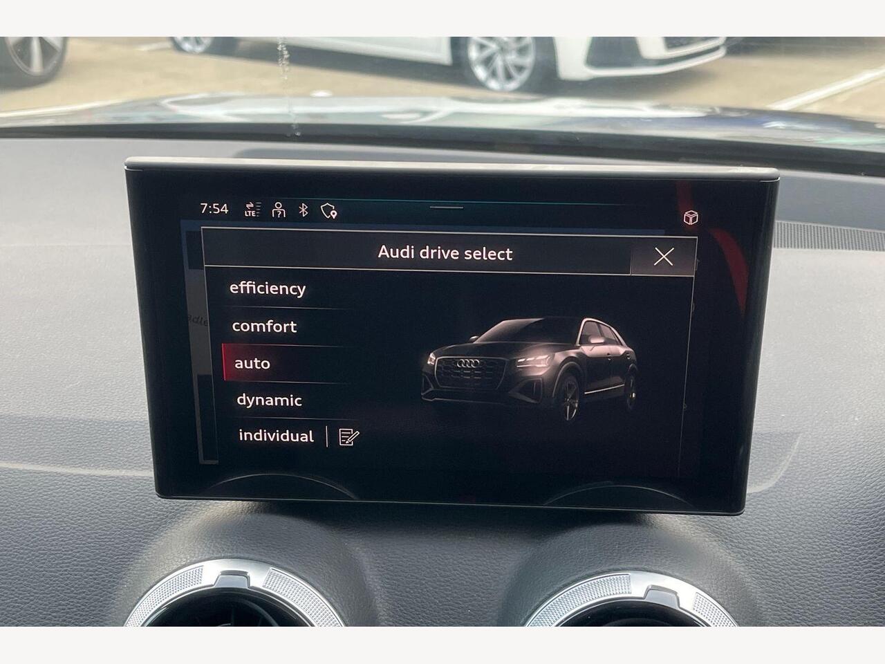 Used Audi Q2 2024 for sale - 76677302: Photo 19