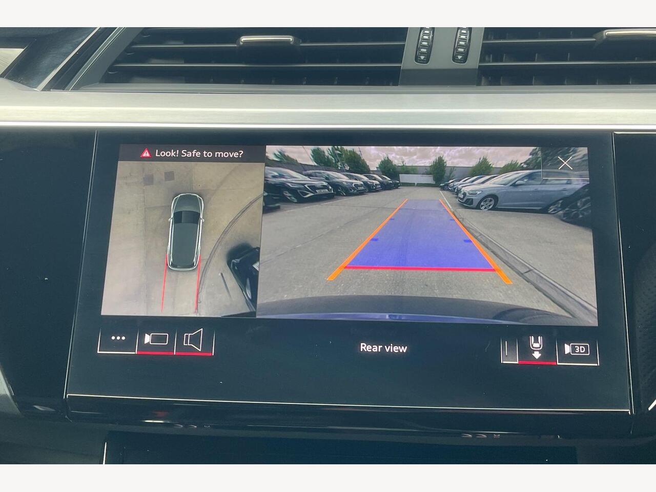 Used Audi e-tron 2022 for sale - 76675491: Photo 16