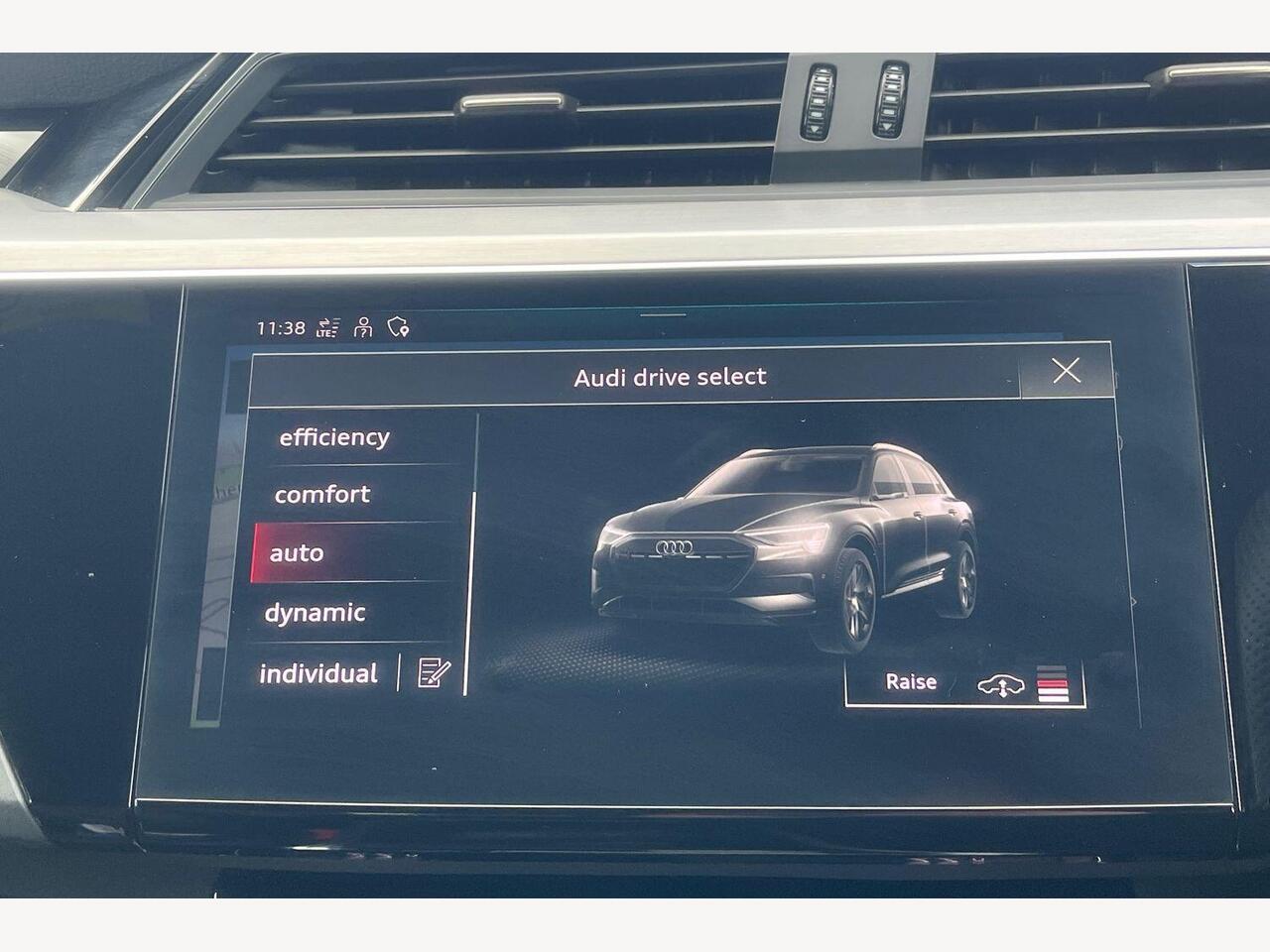 Used Audi e-tron 2022 for sale - 76675491: Photo 20