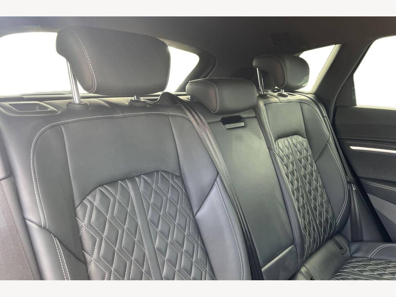 Used Audi e-tron 2022 for sale - 76675491: Photo 8