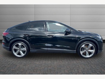 Used Audi Q4 e-tron 2024 for sale - 78290212: Photo