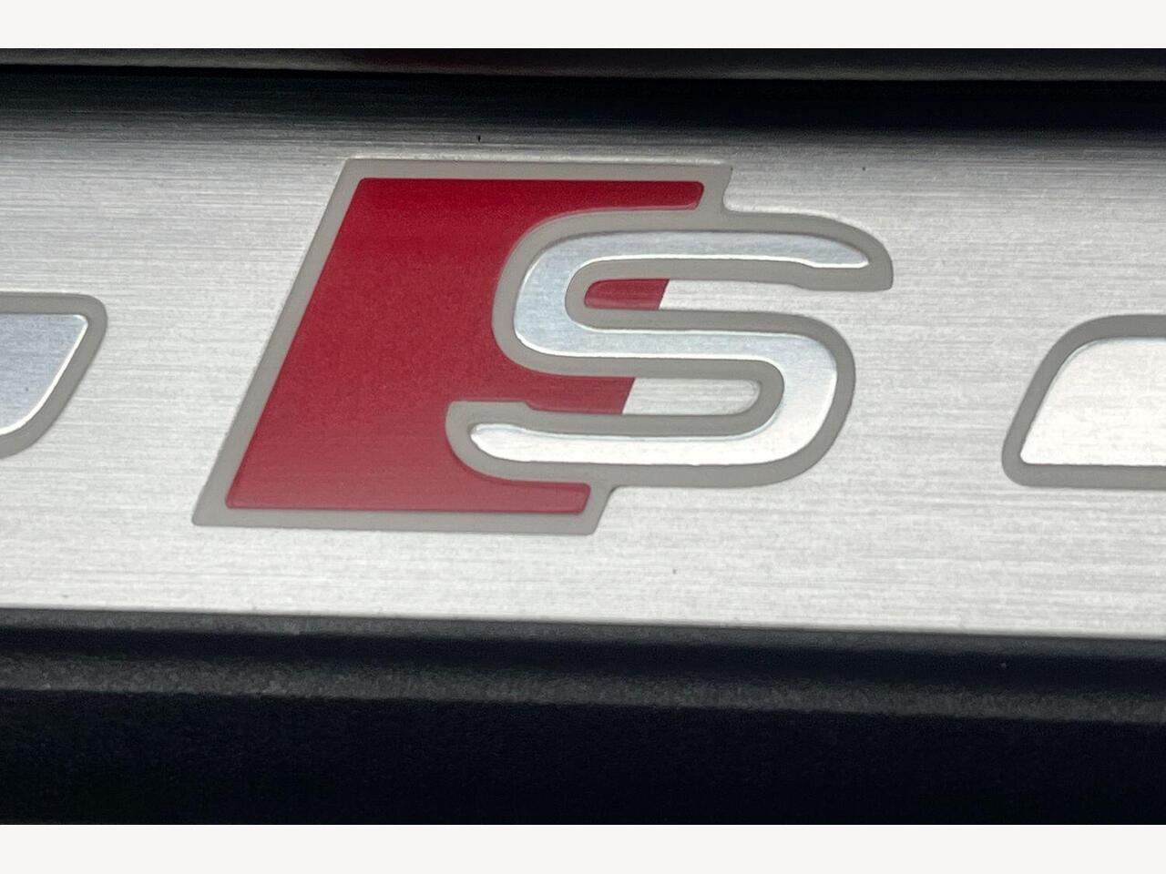 Used Audi A4 2021 for sale - 76680791: Photo 13