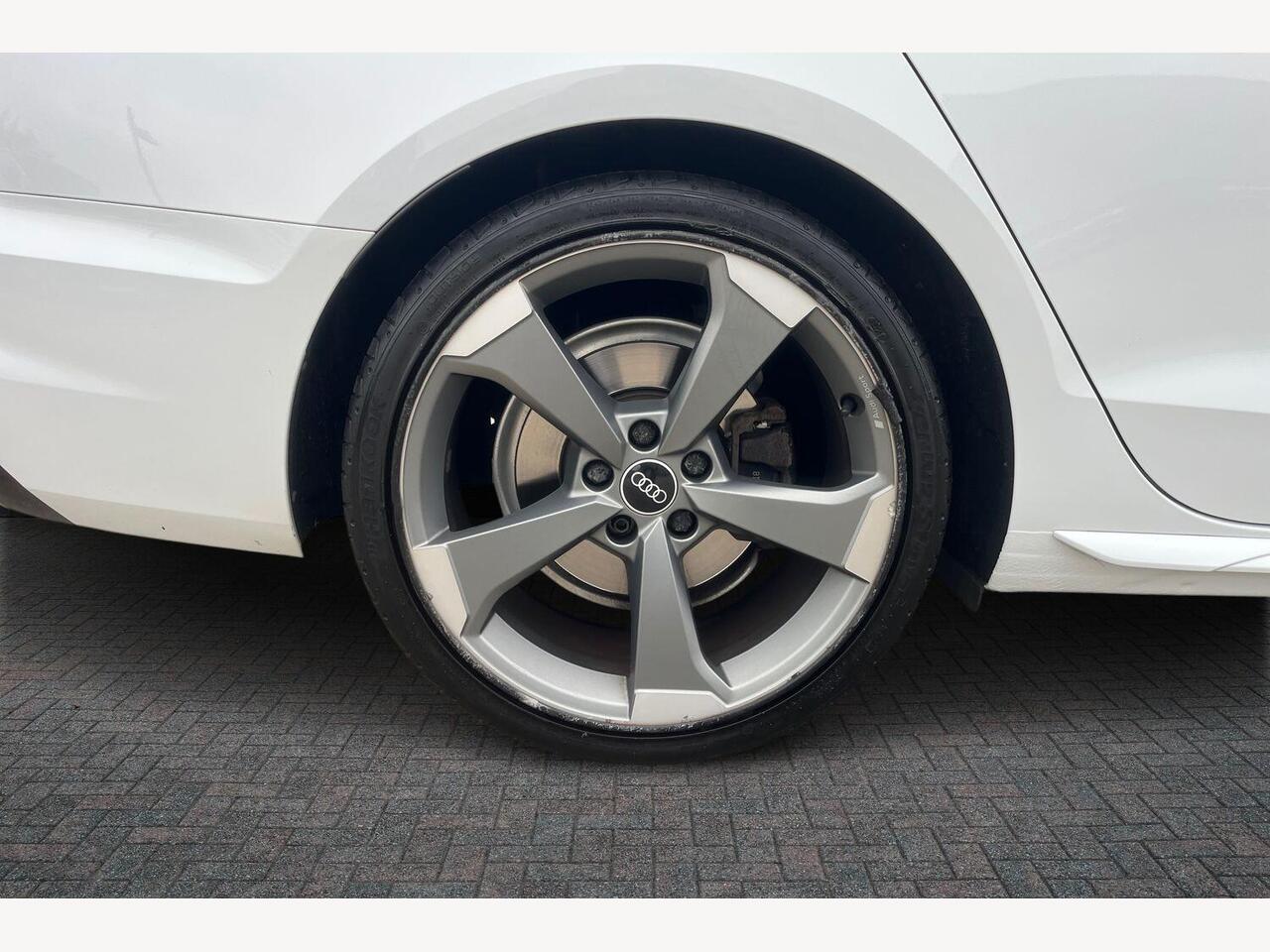 Used Audi A4 2021 for sale - 76680791: Photo 5