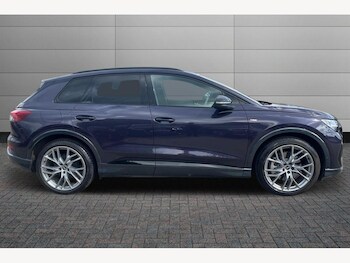 Used Audi Q4 e-tron 2023 for sale - 76675941: Photo