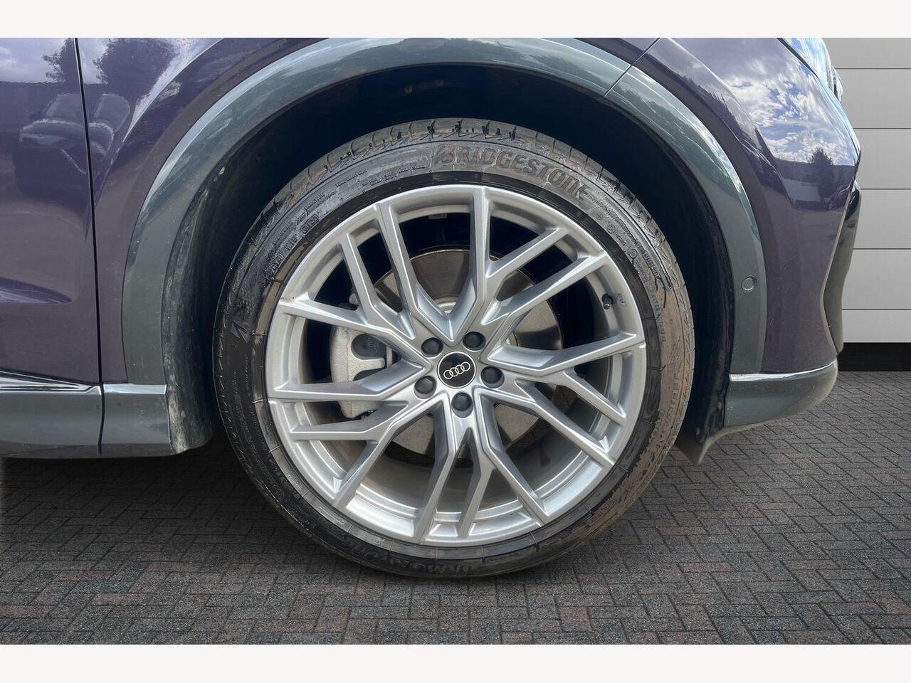 Used Audi Q4 e-tron 2023 for sale - 76675941: Photo 5