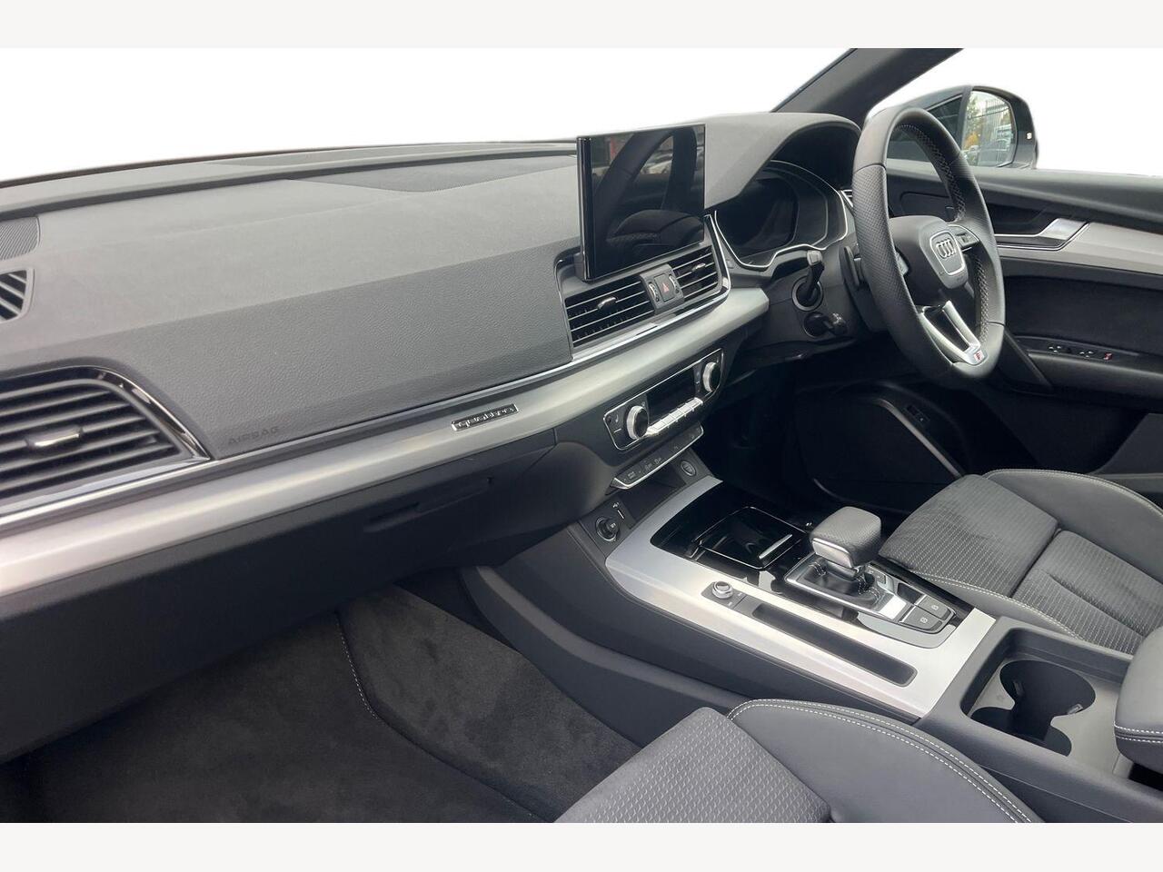 Used Audi Q5 2024 for sale - 76677603: Photo 2