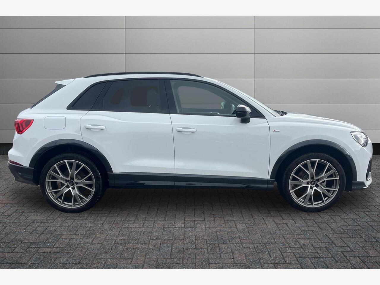 Used Audi Q3 2024 for sale - 76677708: Photo 4