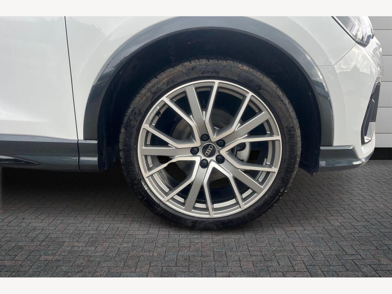 Used Audi Q3 2024 for sale - 76677708: Photo 5