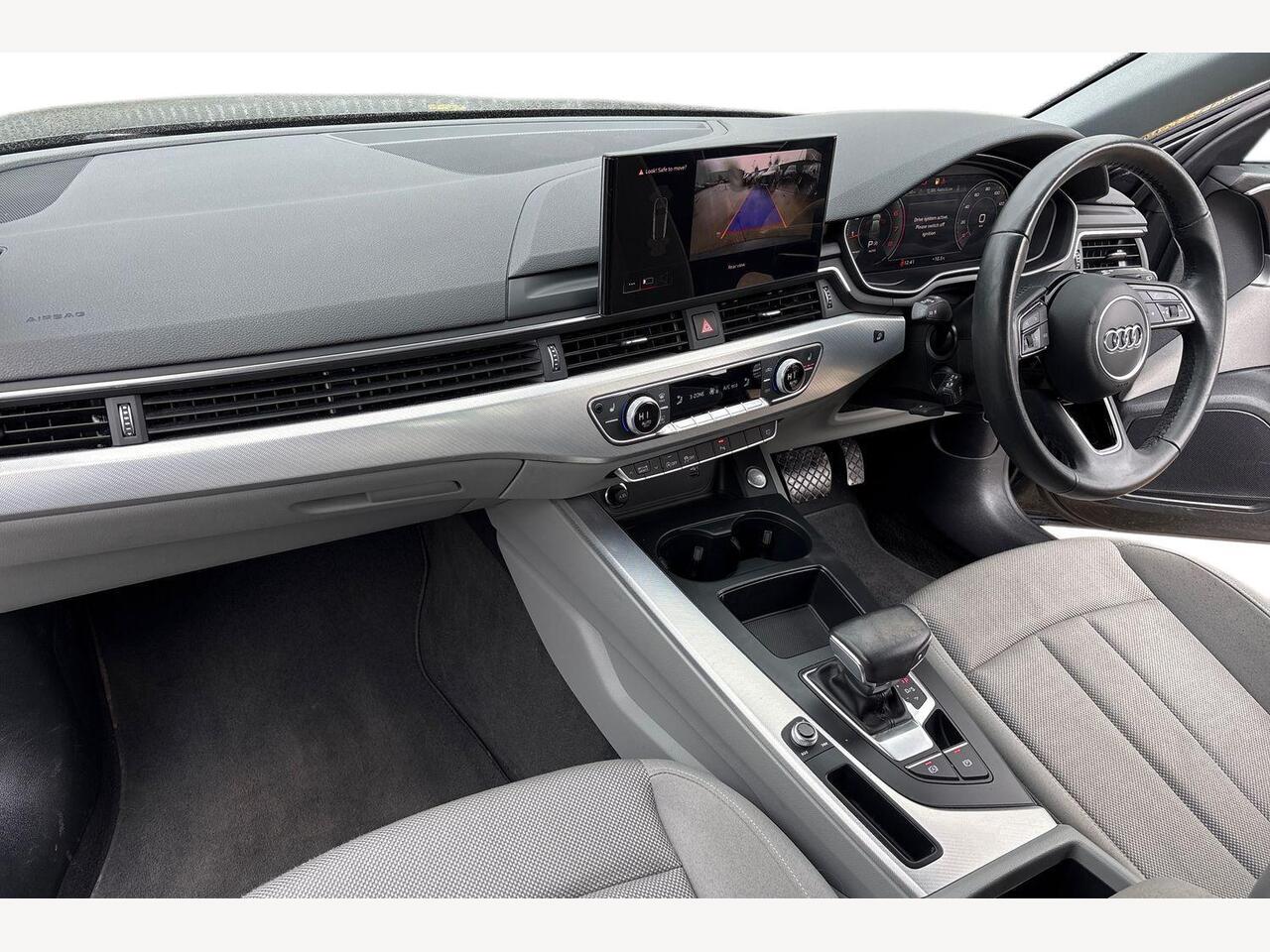 Used Audi A4 2022 for sale - 78021913: Photo 2