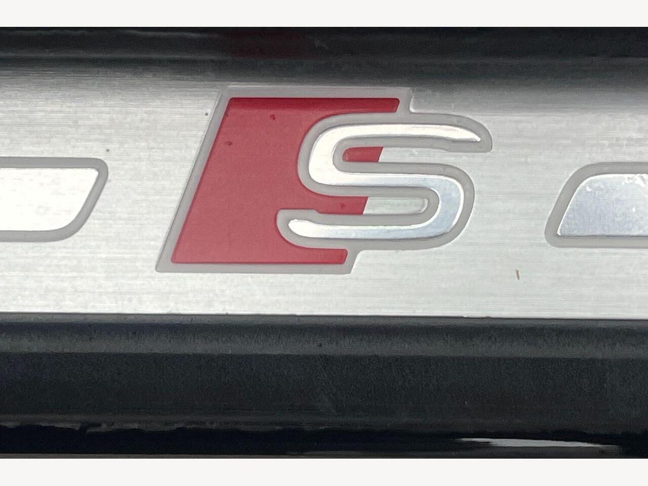 Used Audi A4 2021 for sale - 77031213: Photo 13