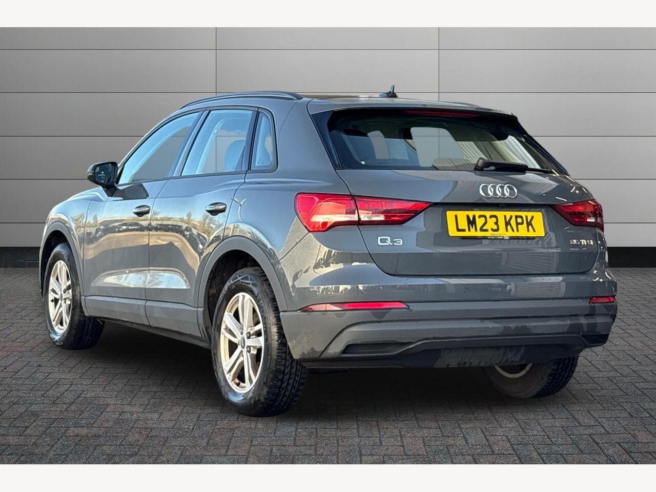 Used Audi Q3 2023 for sale - 77941856: Photo 3