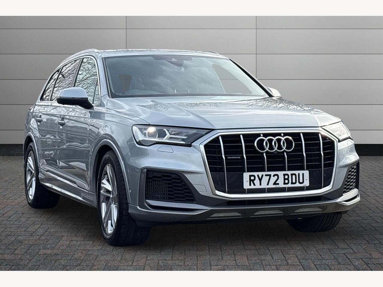 Used Audi Q7 2023 for sale - 77893757: Photo 1